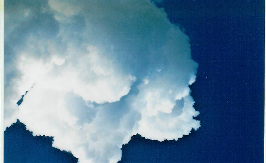 BLUE SKIES WITH OBAMA! PHOTO BY BETHANN SHANNON A.K.A. THE ART ANGEL