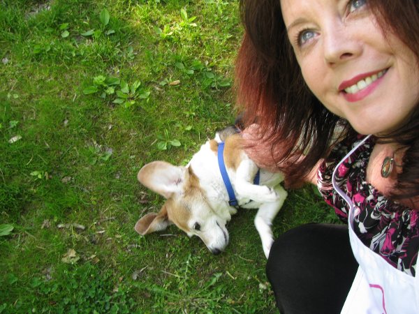 Artist Bethann Shannon & Rosie The Beagle in The Berkshires